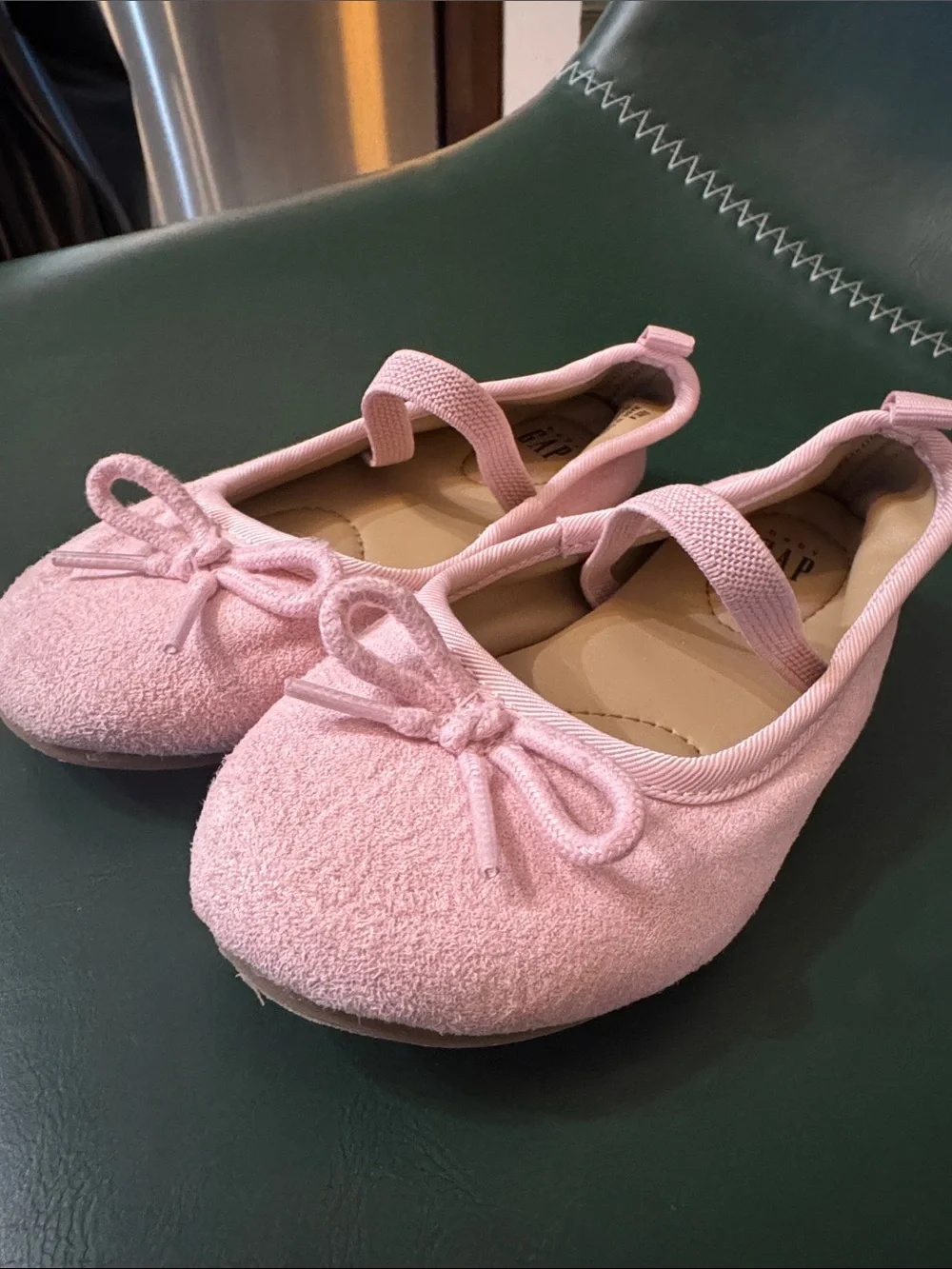 GAP Girls Light Pink Mary Jane Flats with Bow (8T)